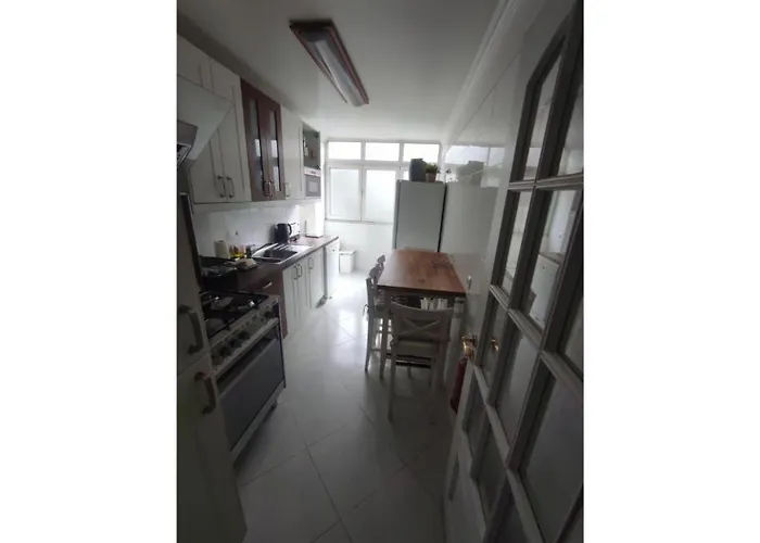 公寓 Large Contemporary With Three-bedroom Lisboa